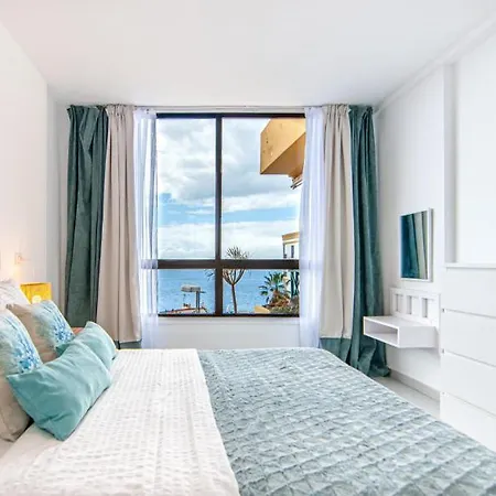 Comfortable Sea View Appartement